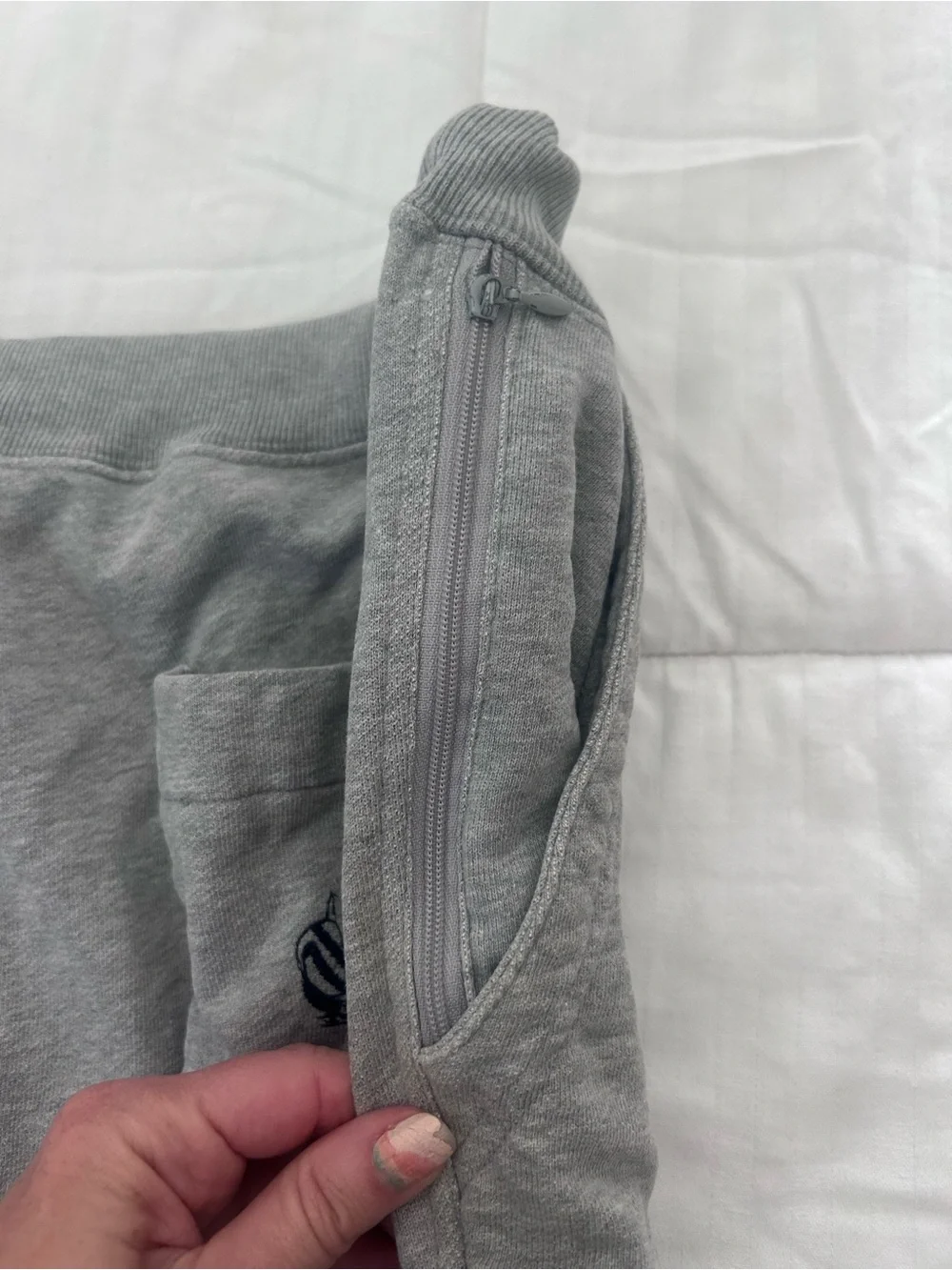 Vintage Y2K Great Condition Mens Grey Cotton Nautica Shorts SzL